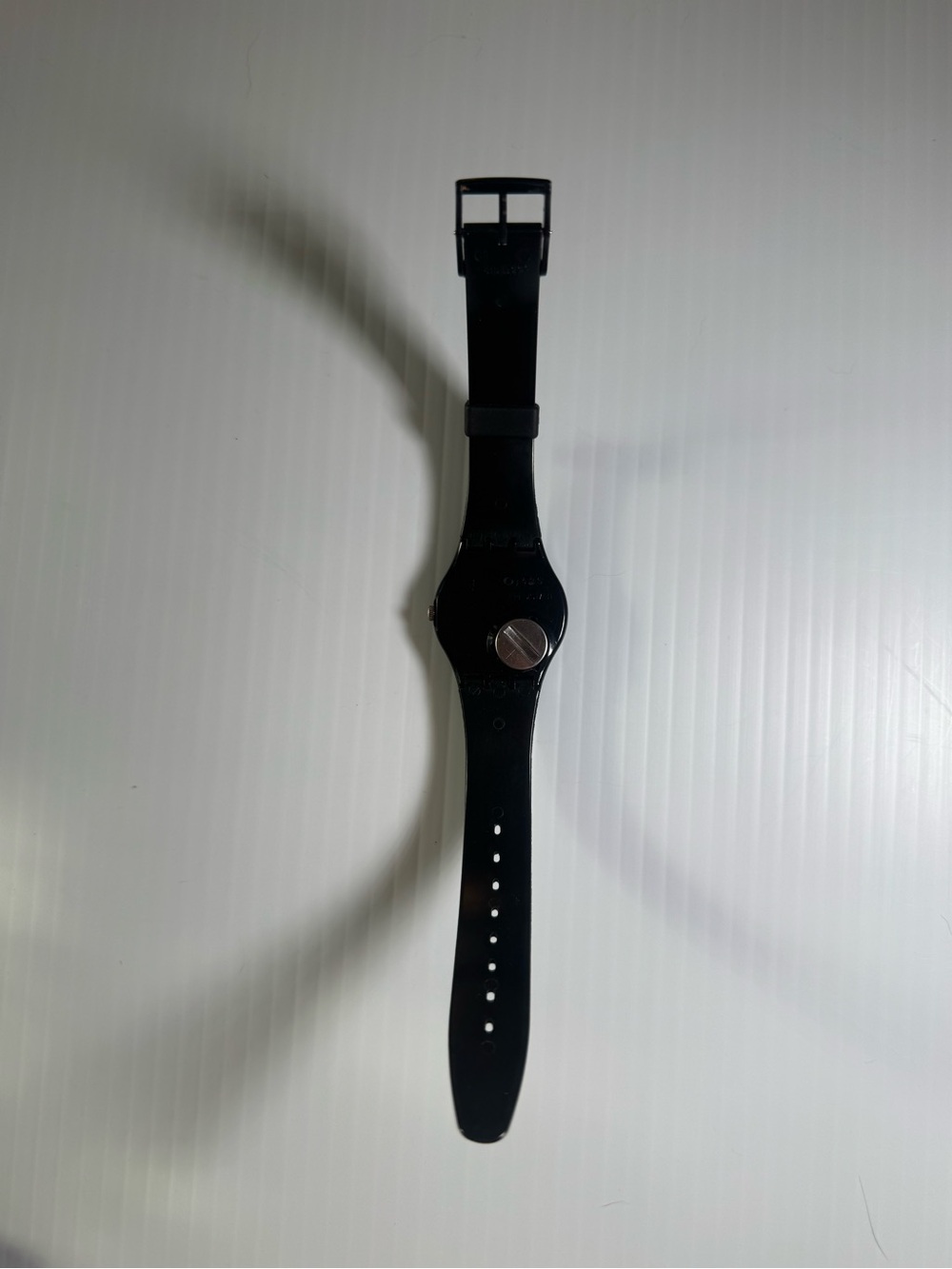 2004 SWATCH “No Cheese” GB223 34mm mouse graphic watch NWOT - Picture 4 of 6